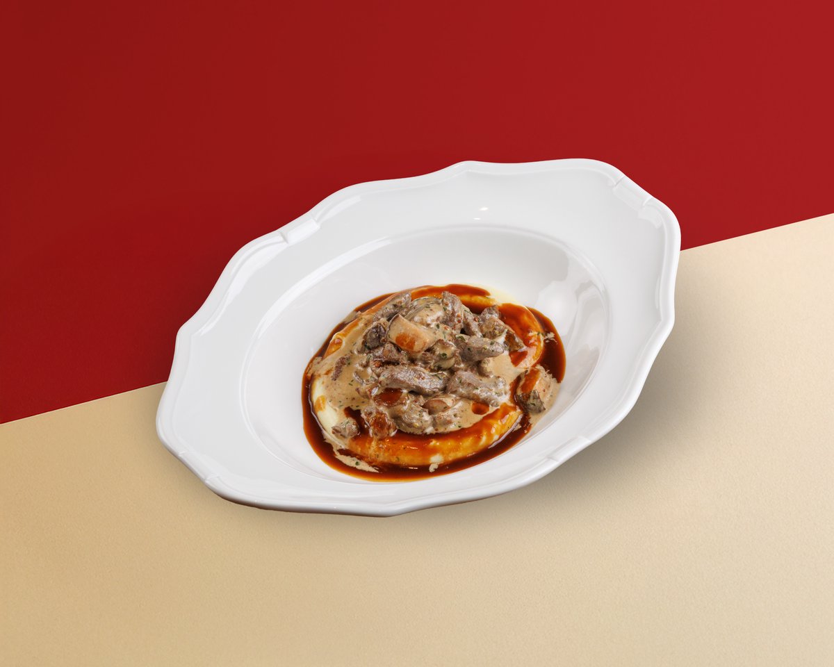 Бефстроганов из говядины с белыми грибами